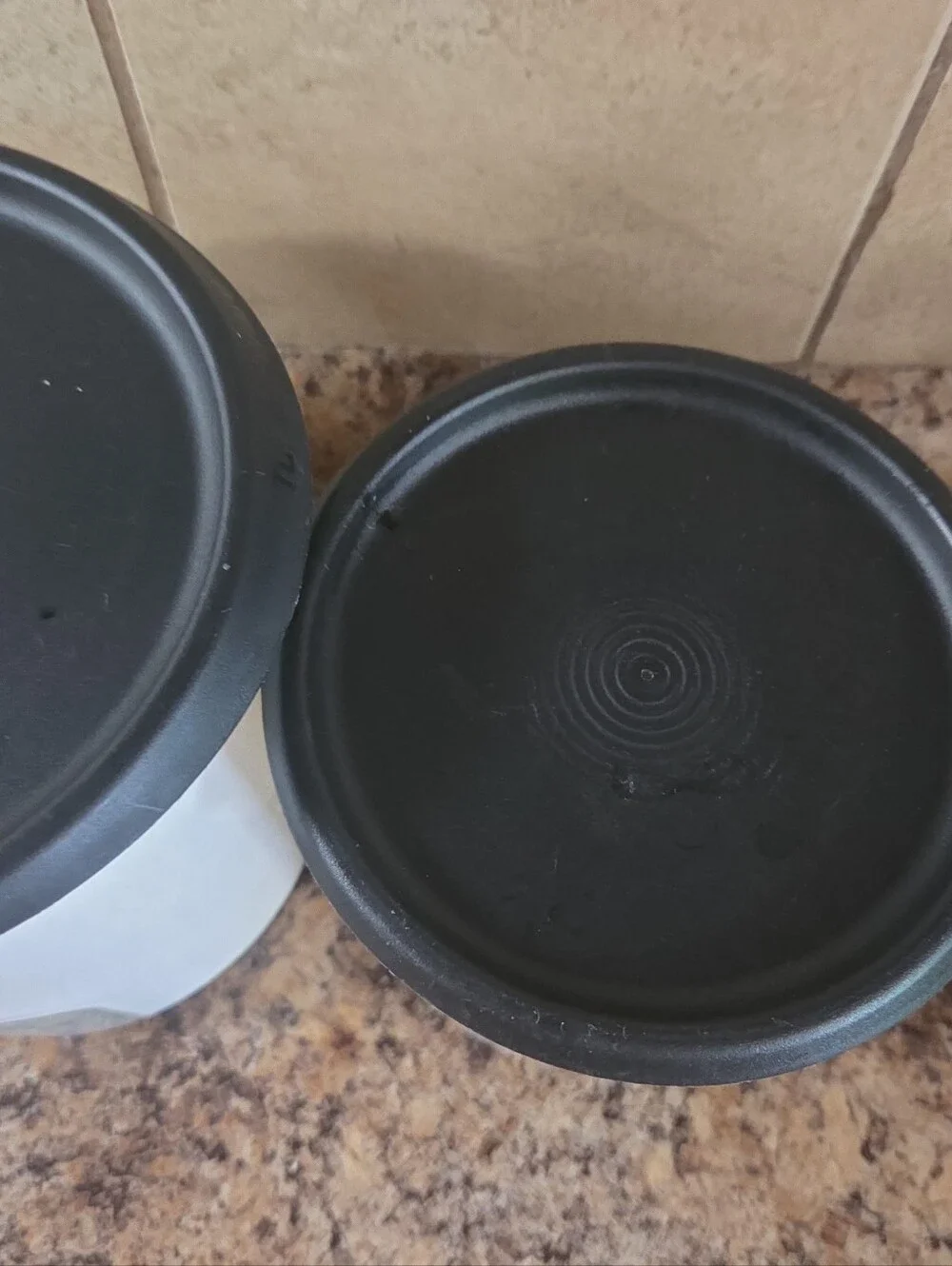 Tupperware One Touch Reminder canister Set of 2